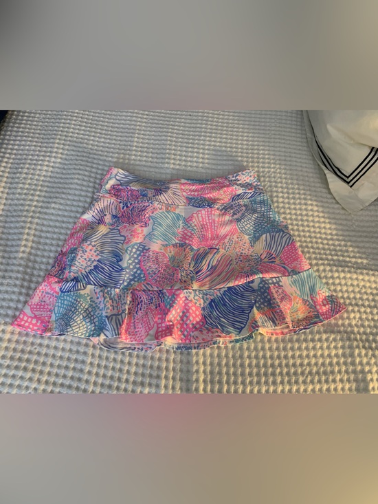 Lilly Pulitzer Pants - Lilly Pulitzer Zadora high rise Skort size Small EUC